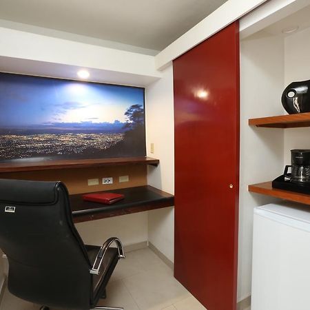 Minister Business Hotel Тегусигалпа Екстериор снимка