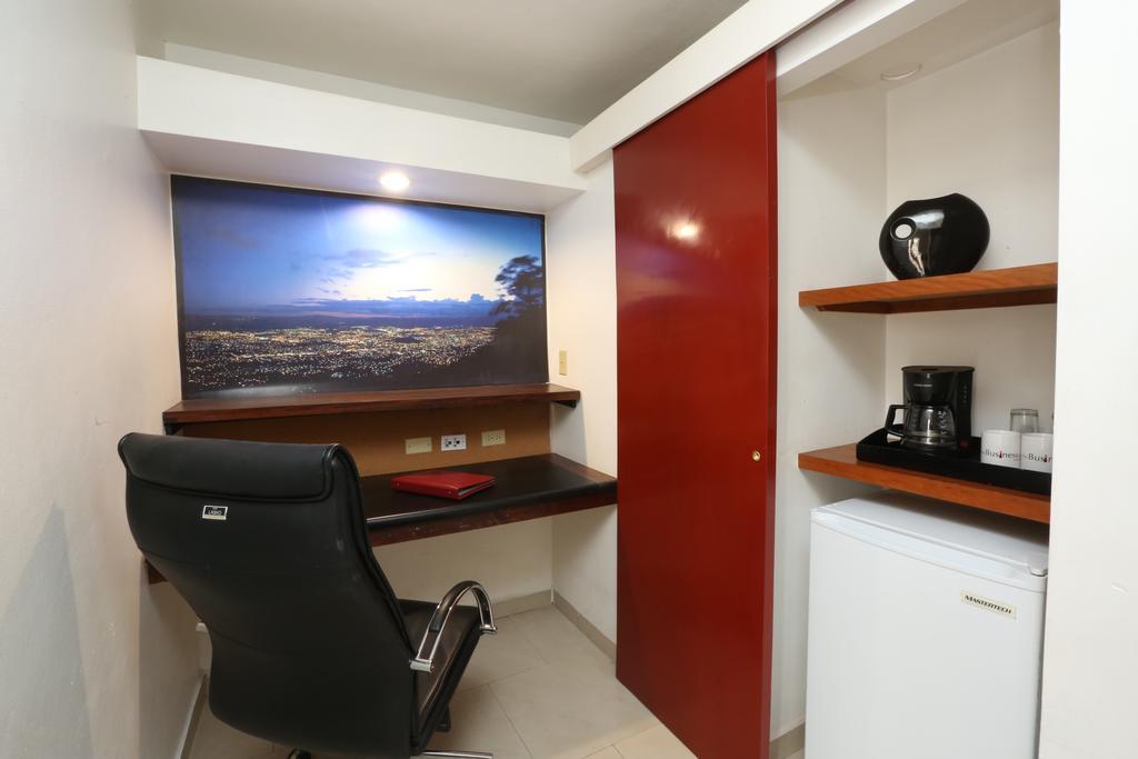 Minister Business Hotel Тегусигалпа Екстериор снимка